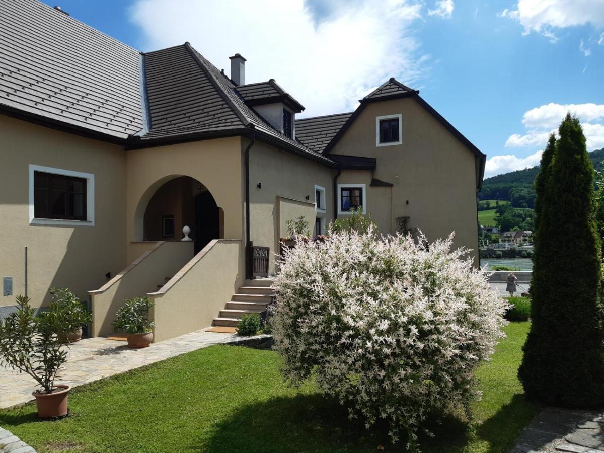 Apartament Goldene Wachau - Privatzimmer Aggsbach Zewnętrze zdjęcie